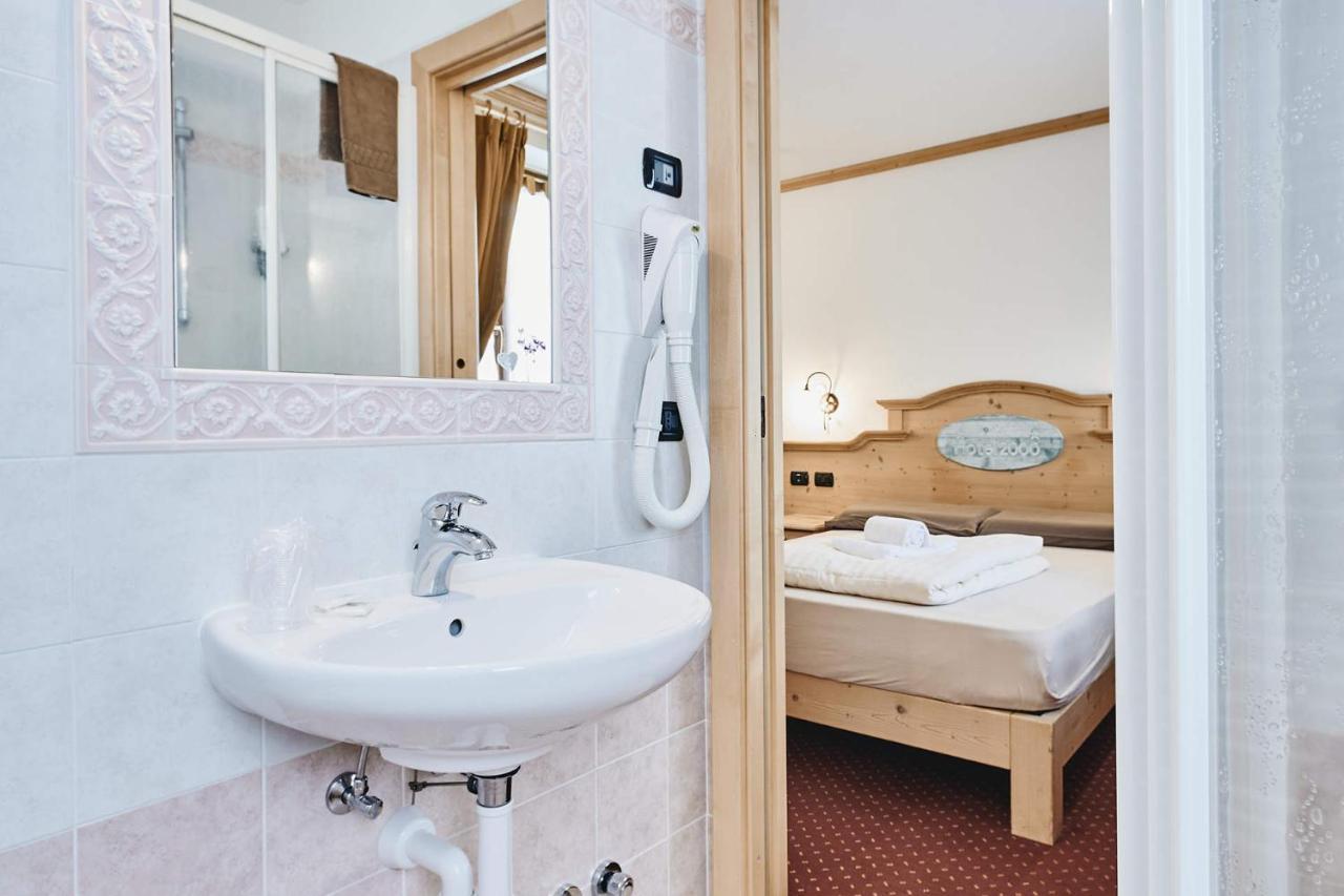 Hotel 2000 Livigno Exterior photo