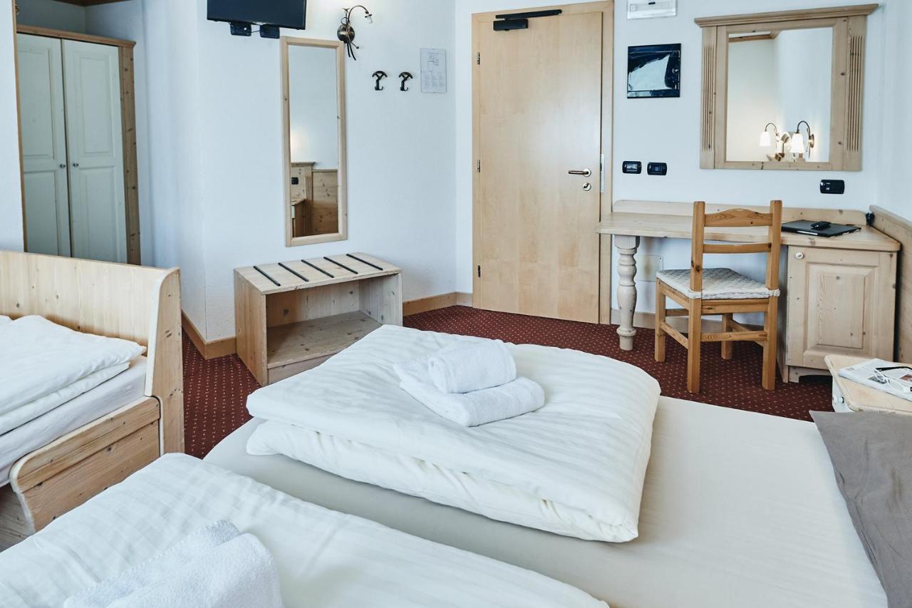 Hotel 2000 Livigno Exterior photo