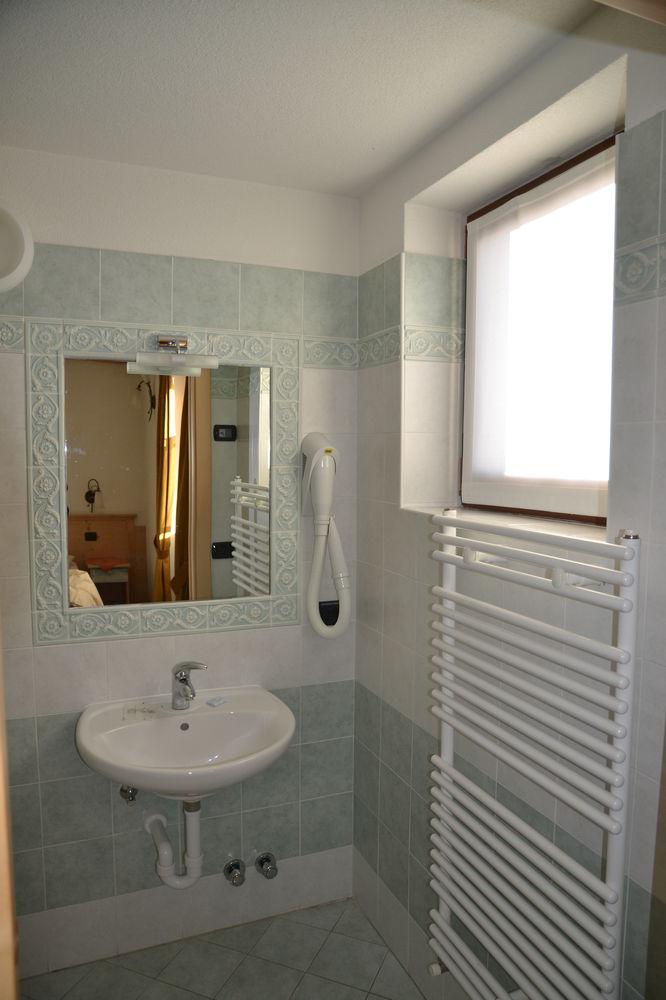 Hotel 2000 Livigno Exterior photo